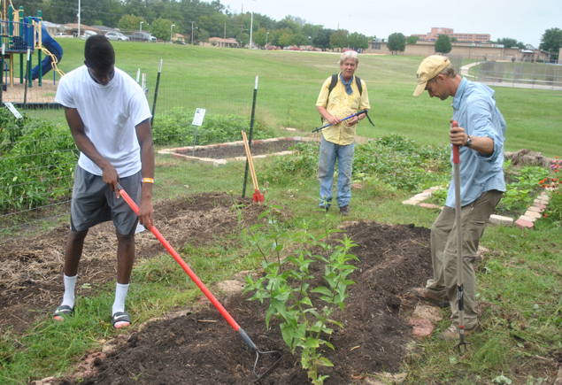 Valencia Community Garden Fall Planting Day 2012